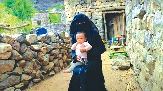 منى:دعوت الله أن يأخذني ويحمي طفلي حتى أتخلص من هذا الألم